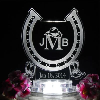 Herradura Occidental LED Iluminado Boda Pastel Topper Acrílico Personalizado Foto 1 de 4