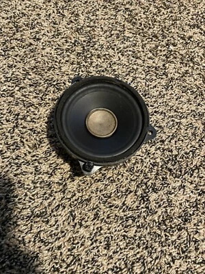 Land Rover Range Rover Evoque 2012-2023 - Altavoz puerta delantera BJ3218808BB Foto 1 de 3