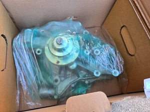 Deutz water pump 04137490 0413-7490 4137490 for D2.9L4 TD2.9L4 TCD2.9L4 TCD2.2L - Picture 1 of 5