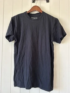 5.11 Tactical Small Black T Shirt Short Sleeve Base Layer 511 Solid Hunt Basic T - Picture 1 of 3