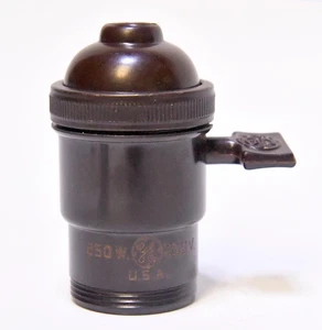 VINTAGE GE BAKELITE FAT BOY PADDLE SWITCH SOCKET UNO THREAD - Picture 1 of 6