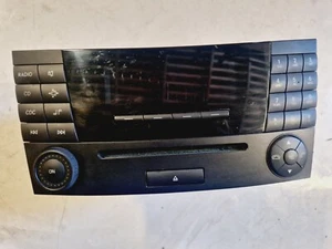 RD3-8* Mercedes E-Klasse W211 CD-Player Radio A2118209789 2118209789 - Bild 1 von 6
