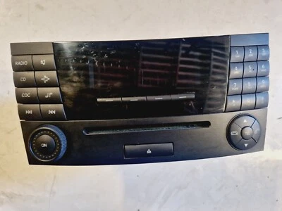 RD3-8* Mercedes E-Class W211 Reproductor De CD Radio A2118209789 2118209789 - Imagen 1 de 4
