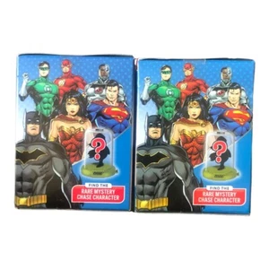 Menge 2 Domez Sammlerstücke Minis - DC Comics Justice League - Serie 1 - UNGEÖFFNET - Bild 1 von 5