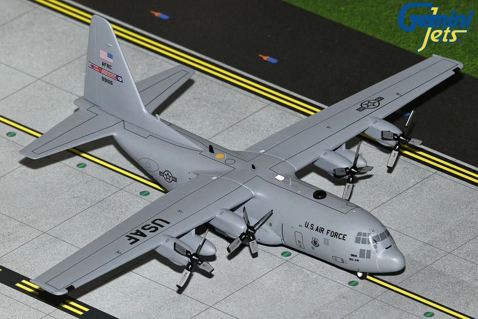 USAF Lockheed C-130H 89-9106 Youngstown ARS GeminiJets G2AFO1296 Scale 1:200 - Image 1 of 1