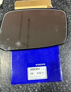 OEM VOLVO S40/V40 MK1 FRONT LEFT DOOR MIRROR GLASS RHD 30865854 GENUINE - Picture 1 of 3