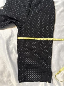 Pantalones cortos elásticos D & CO para mujer talla grande bolsillos negros - Imagen 1 de 15