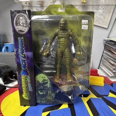 Boneco Creature From The Black Lagoon Diamond Select Universal Monsters - Imagem 1 de 2
