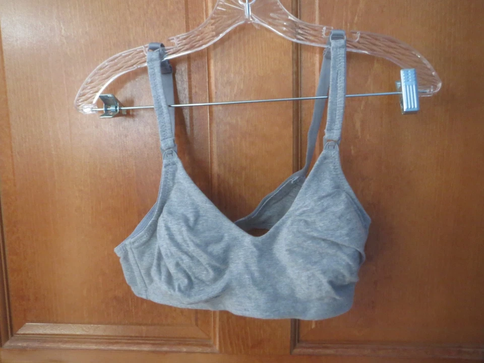 Sutiã Wynette Valmont 86709W algodão sem fio enfermagem maternidade 40B cinza - Imagem 1 de 4