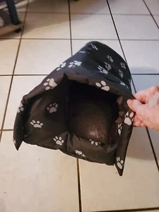Cat House for Two Outdoor Cats in Winter Outdoor Cat Houses For Feral Cats Tent - Picture 1 of 7