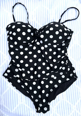 BAÑADOR MUJER CATALINA UNA PIEZA GRANDE 12 14 NEGRO BLANCO LUNARES Foto 1 de 4