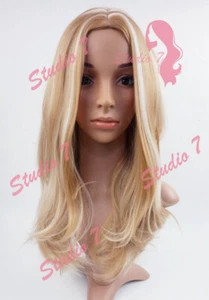W68 Honey Blonde Mix Slight Wavy Layered Wig Synthetic Natural Look studio7-uk - Picture 1 of 7