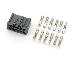 Set: 1x 7283-5567-40 + 12x 7116-4112-02 Yazaki Reparatursatz Buchse 12-polig - Bild 1 von 1