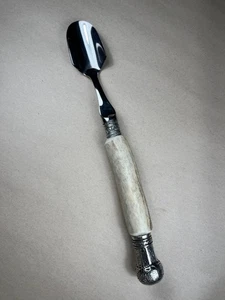 VAGABOND HOUSE Cuchara de Queso Corona Rey Cuerno y Peltre - Imagen 1 de 7