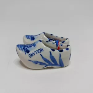Miniatur blau & weiß Porzellan Holländische Clogs Ornament - Bild 1 von 7