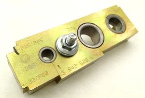 Bosch Rexroth Spannstück 3842528574 Linearführung Klemmstück 3 842 528 574 - Bild 1 von 4