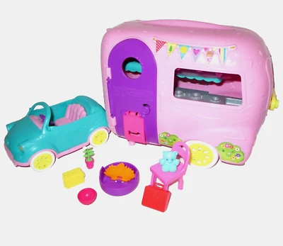 Barbie Club Chelsea Rosa Cámper y Coche Juego Algunos Accesorios 2018 Mattel Foto 1 de 4