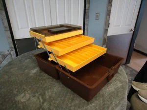 VINTAGE FENWICK IV LARGE 34 COMPARTMENT TACKLE BOX BROWN ( rare ) # - Picture 1 of 10