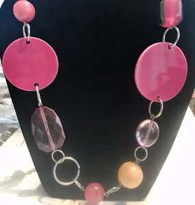 Pink chunky plastic Discs beads statement fashion necklace Silvertone K610 - Picture 1 of 8