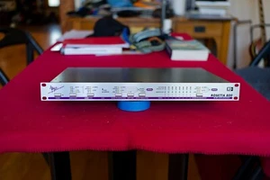 Apogee Rosetta 800 192K A/D Converters with X-Symphony Option Card - Picture 1 of 13