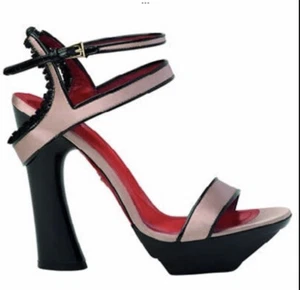 Cesare Paciotti heels 38 - Picture 1 of 19