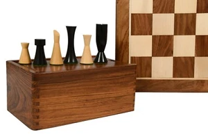 Combo de piezas de ajedrez minimalista en ébano y madera de boj con caja de almacenamiento y tablero - Imagen 1 de 6