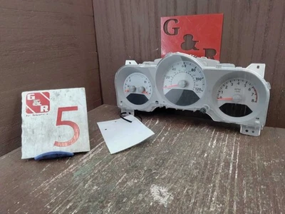Cuadro de instrumentos medidor velocímetro PT CRUISER 120 MPH 2006-2008 05107621AH Foto 1 de 4