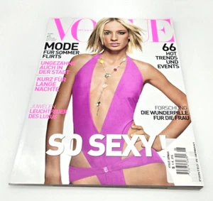 Vogue Deutsch Deutschland Juni 2002 Natasha Voijnovic Ellen von Unwerth - Bild 1 von 7
