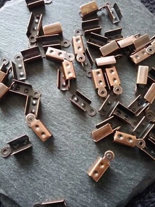 100 Antique Copper 12x5x4mm Folding Crimps for 3.5mm Wide Flat Cord or Leather - Picture 1 of 1