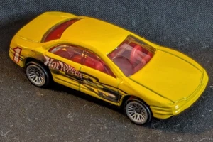 Hot Wheels Oldsmobile Aurora Die Cast 1:64 Giallo 2000 - Foto 1 di 6