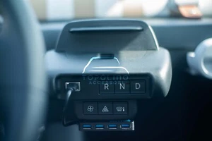 HUB USB 4 Porte Per Fiat Topolino e Fiat DolceVita- Accessori Fiat Topolino - Foto 1 di 7