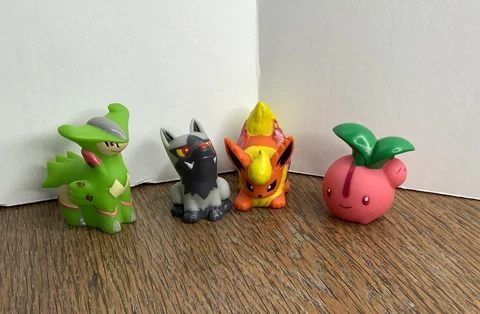 Pokemon Virizion Poocheyna  Flareon Figure Bandai Kids Finger Puppet Lot Of 4 Cover