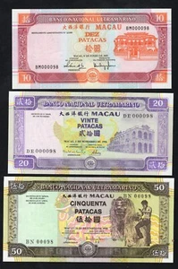 A Set3 banconote Macao/10,20, 50 Patacas, numero di serie basso corrispondente molto raro/rif d3 - Foto 1 di 2