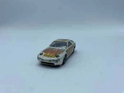 MODELLINO AUTO PORSCHE 928 S4 DISNEY - BURAGO - SCALA 1:43 NO BOX MADE IN ITALY - Immagine 1 di 4