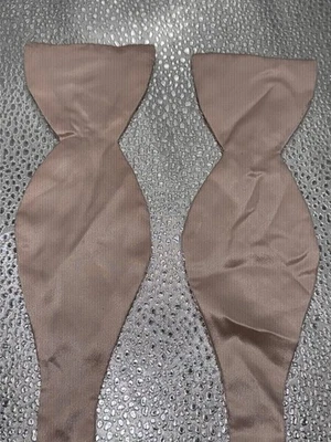 Pajarita Neiman Marcus Para Hombre Talla Única Rubor Rosa Auto-Corbata Ajustable Satén Formal Foto 1 de 4