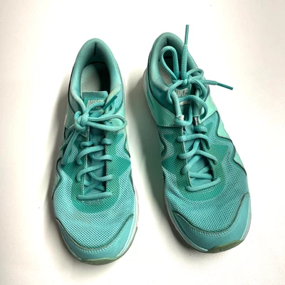 Nike Air Sculpt TR2 Athletic Lace Up Shoe Womens Size 8 704922-400 Blue White - Image 1 of 4