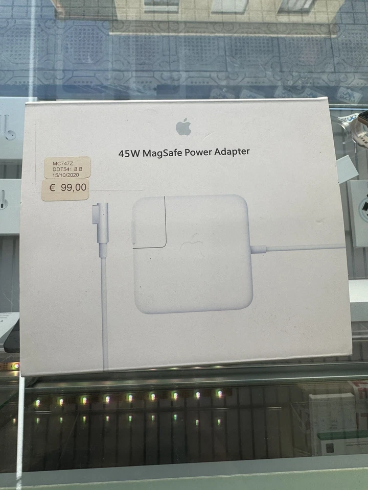 APPLE 45W MAGSAFE POWER ADAPTER PER MACBOOK AIR - MC747Z/A - ORIGINALE - Immagine 1 di 3