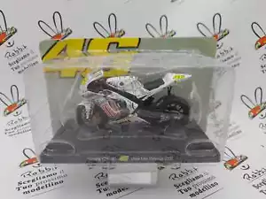 DIE CAST 1/18 " YAMAHA YZR-M1 SHOW BIKE VALENCIA 2007 " VALENTINO ROSSI - Imagen 1 de 2