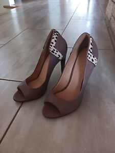L.A.M.B. Leather Heels Shoes Leopard Tan Womes Size 8 LKNW