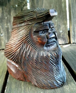 Japanischer Ainu Stamm Vintage handgeschnitzter Männerkopf aus massivem dunklem Holz - Bild 1 von 8
