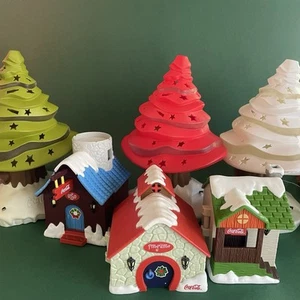 RARE Coca Cola Christmas Village El Pueblo de Las Buenas Acciones Licensed Town - Picture 1 of 10
