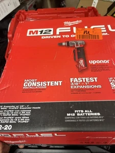 2532-20 M12 Pro PEX Expander Tool with 1/2 In. - 1 In. RAPID SEAL Pro PEX Expand - Picture 1 of 8
