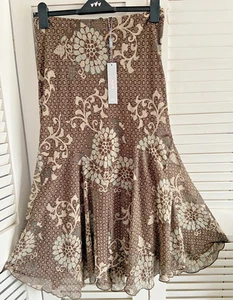 M&S PER UNA UK 12 Long BNWT Fabulous Brown Patterned Flared Skirt EU 40 RRP £35 - Picture 1 of 6