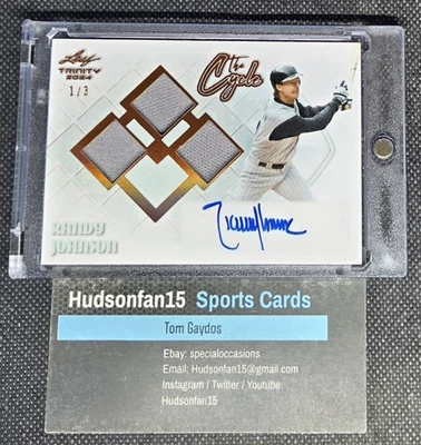 Randy Johnson 2024 Leaf Trinity The Cycle #CT-RJ1 Triple Jersey Automático 1/3 Arizona Foto 1 de 4