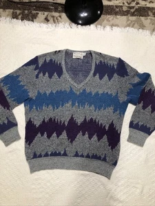 Vtg St Croix Sweater Men Med Wool/ Mohair Blend Abstract Art V Neck 80s 90’s - Picture 1 of 12