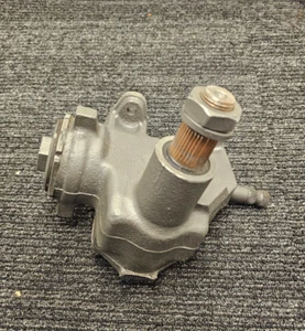 Steering Gear Box 5675555 5666728 For 1961-1966 Chevelle Nova Impala Saginaw - Picture 1 of 8