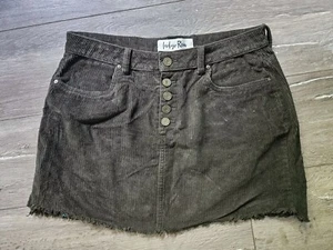 Indigo Rein Women’s Green Corduroy Skirt Size 13 - Picture 1 of 7