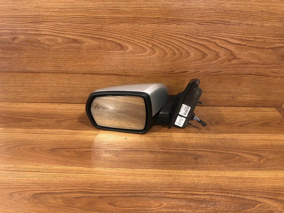 Espejo retrovisor puerta delantera izquierda Ford Edge 2015-2018 con marcador de punto ciego OEM Foto 1 de 4