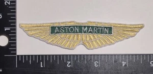 Toppa Aston Martin ricamo ferro da cucire toppa qualità spedizione veloce - Foto 1 di 3