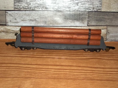 VINTAGE AMERICAN FLYER C.&N.W.RY. 42597 with Secured Log Load S Gauge - Image 1 of 4